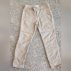 Khaki skinny pants size 8 / 6